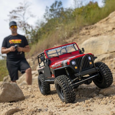 1-10-scx10-iii-jeep-cj-7-4x4-rtr-brushed-rock-crawler-red (8) 1/10 SCX10 III Jeep CJ-7 4X4 RTR Brushed Rock Crawler, Vermelho